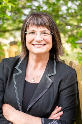 Portrait of Shellien Gilliland, Realtor /  Multi Million Dollar Producing Sales Associate